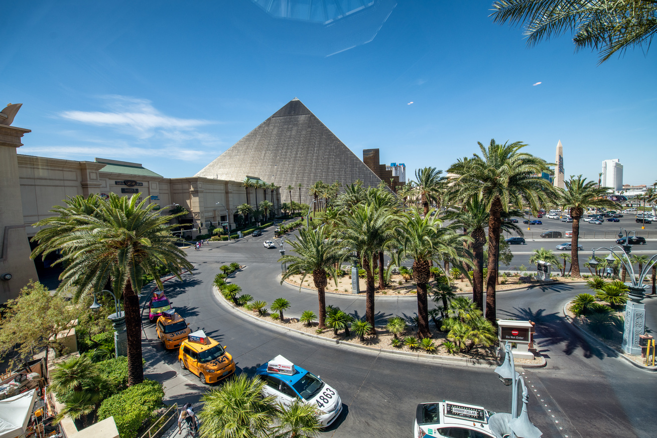 LAS VEGAS, NV - JUNE 27, 2019: Luxor Hotel with Surrounding Buil